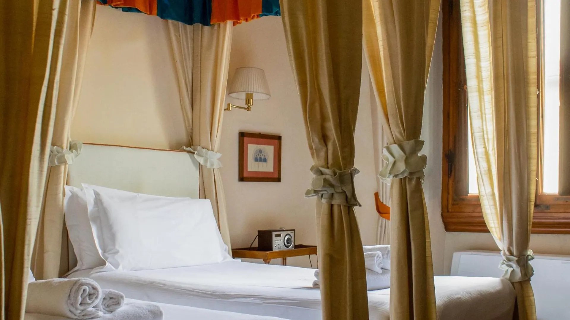 Bed and Breakfast Antica Dimora Johlea Florencie Bed & Breakfast